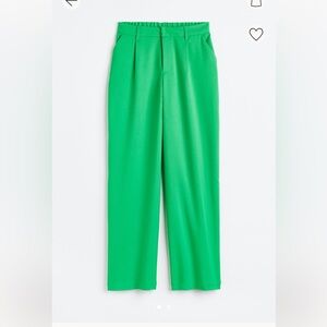 Worn once! Smoke free home.